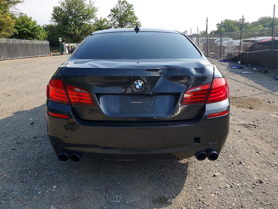 64485096 :رقم المزاد ، WBAFU9C52BC783542 vin ، 2011 Bmw 550 مزاد بيع