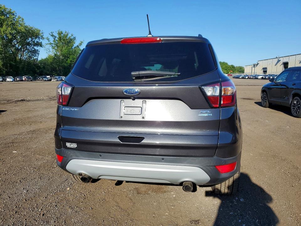 Продаж на аукціоні авто 2018 Ford Escape, vin: 1FMCU9HD3JUA01453, номер лоту: 65614566