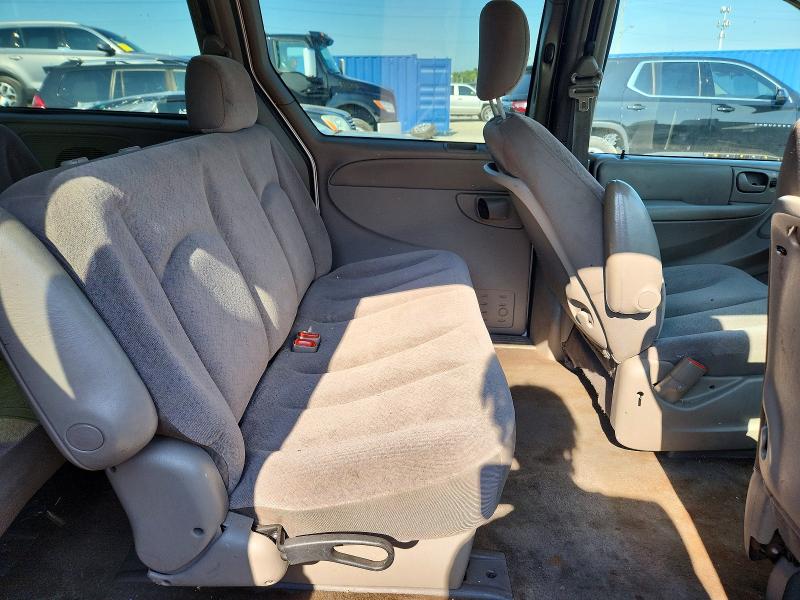 Продажа на аукционе авто 2002 Chrysler Town & Country, vin: 2C8GP44362R714499, номер лота: 63495836