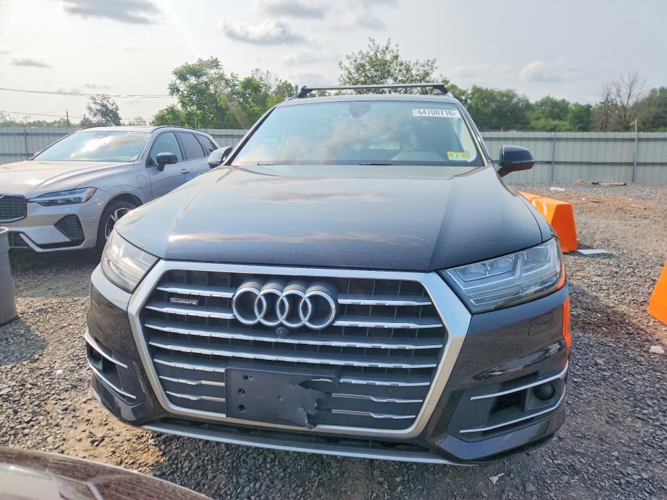 Продаж на аукціоні авто 2019 Audi Q7, vin: WA1LAAF76KD017573, номер лоту: 64700716