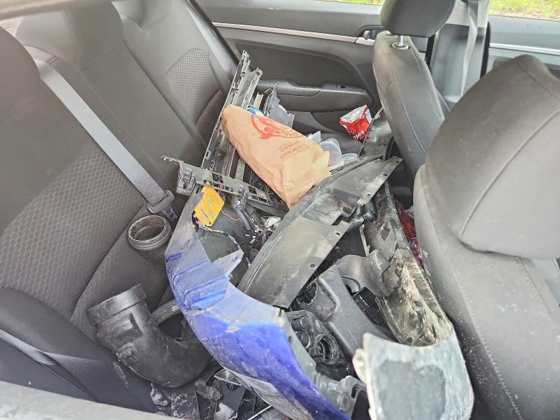 65493506 :رقم المزاد ، KMHD84LFXLU985921 vin ، 2020 Hyundai Elantra مزاد بيع