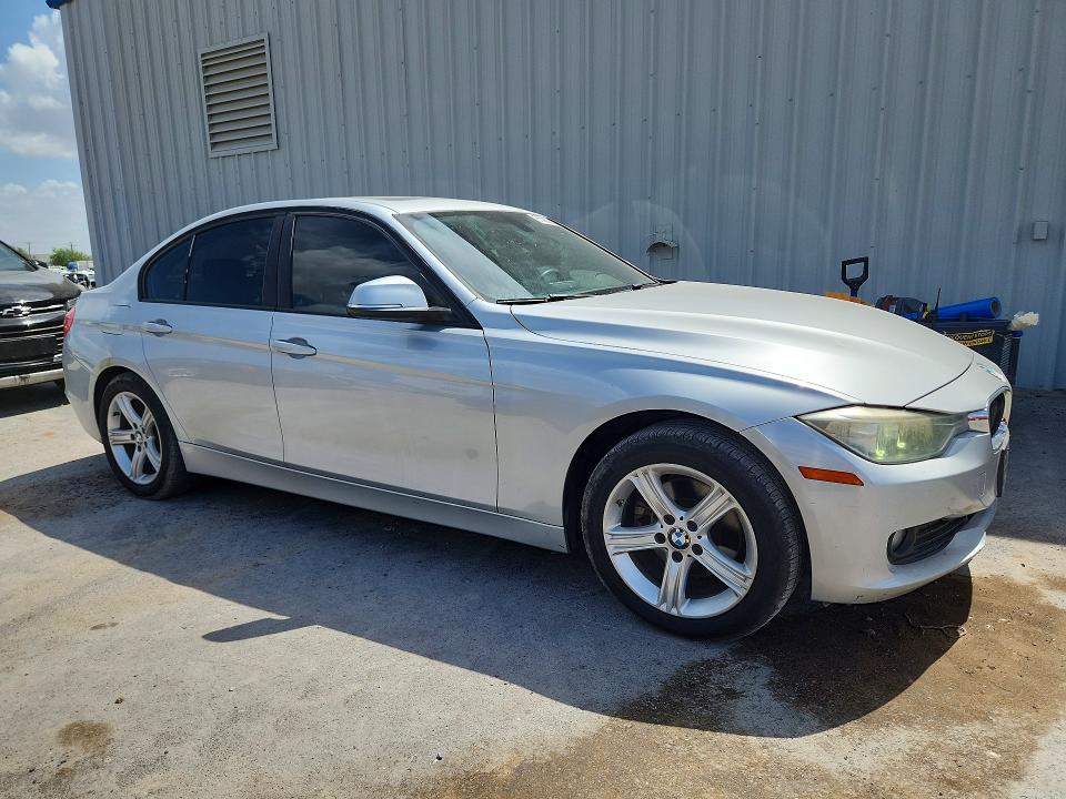 65202656 :رقم المزاد ، WBA3B1C50EK134214 vin ، 2014 Bmw 320 مزاد بيع