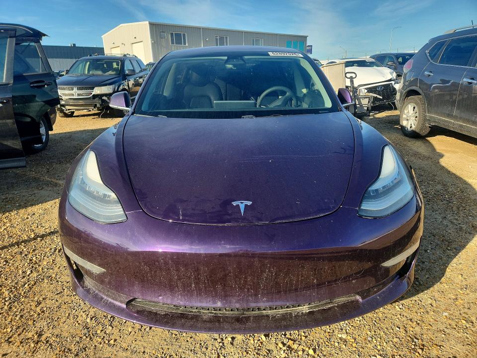 2018 Tesla Model 3 მანქანა იყიდება აუქციონზე, vin: 5YJ3E1EBXJF109485, აუქციონის ნომერი: 62892026