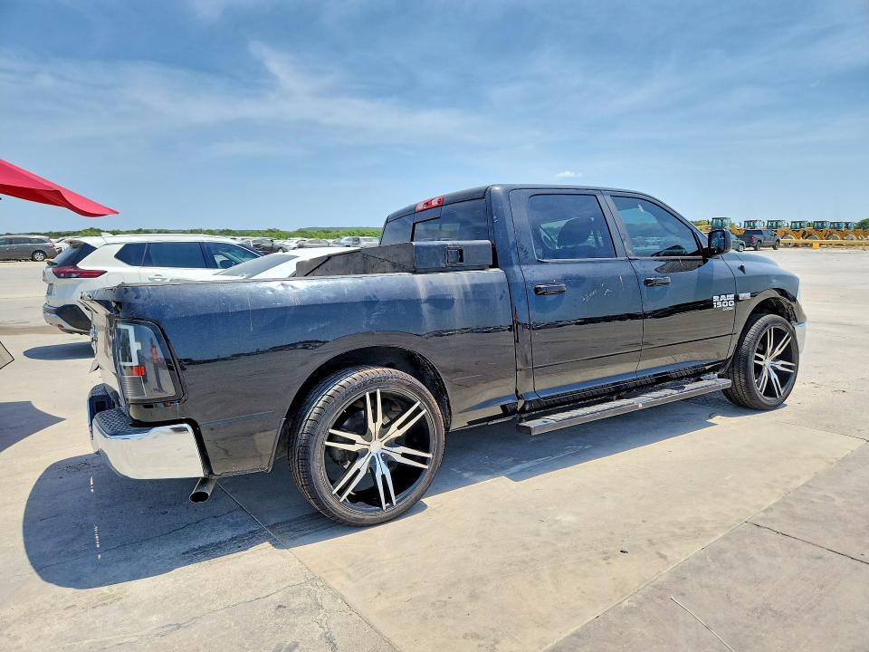 63534416 :رقم المزاد ، 1C6RR6TT0KS610095 vin ، 2019 Ram 1500 Classic مزاد بيع