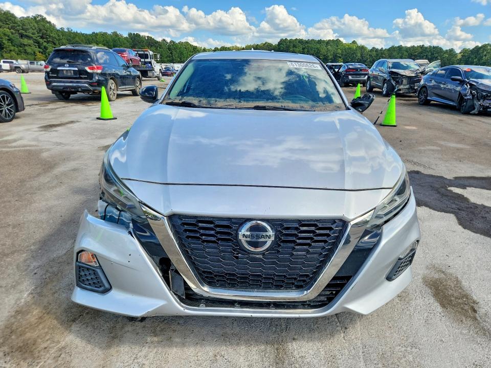 2020 Nissan Altima მანქანა იყიდება აუქციონზე, vin: 1N4BL4CV8LC118093, აუქციონის ნომერი: 61300626
