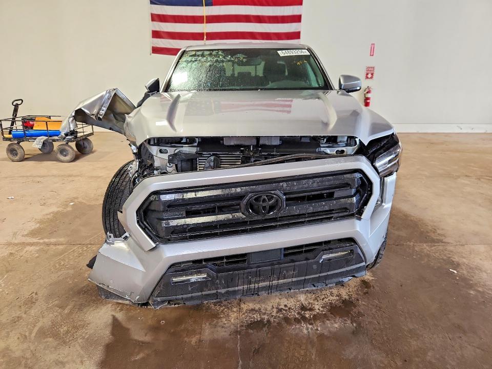 64893256 :رقم المزاد ، 3TMLB5JN6RM013991 vin ، 2024 Toyota Tacoma مزاد بيع
