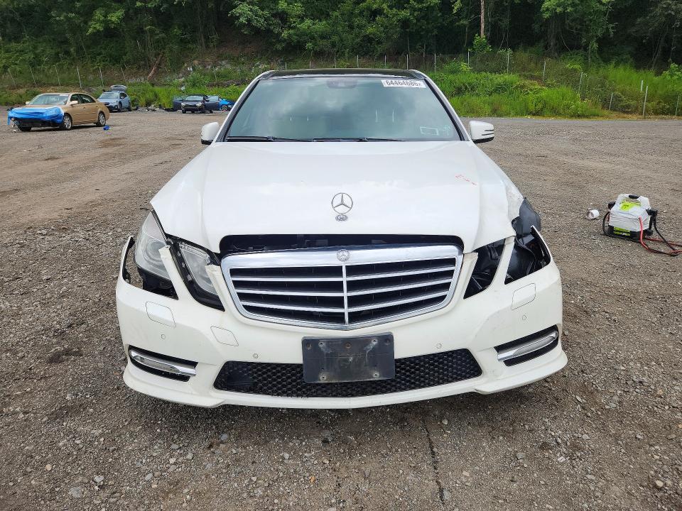 64464686 :رقم المزاد ، WDDHF8JB9DA663007 vin ، 2013 Mercedes-benz E مزاد بيع