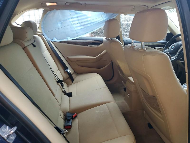 Продаж на аукціоні авто 2015 Bmw X1, vin: WBAVM1C56FV315465, номер лоту: 64677116