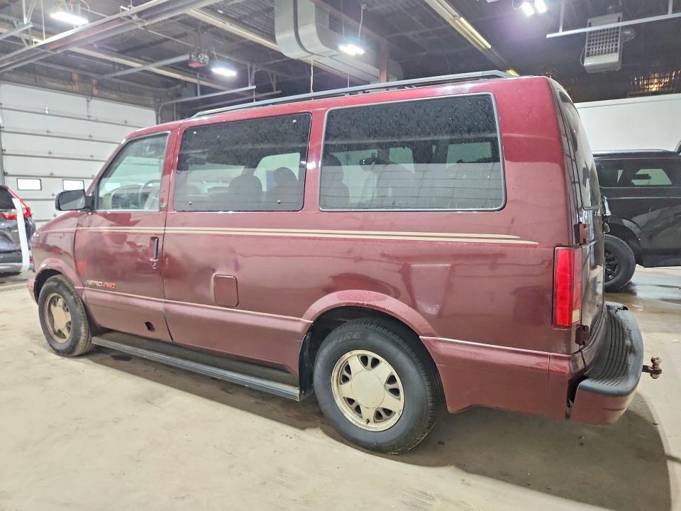 Auction sale of the 2002 Chevrolet Astro, vin: 1GNEL19X82B143943, lot number: 66179446