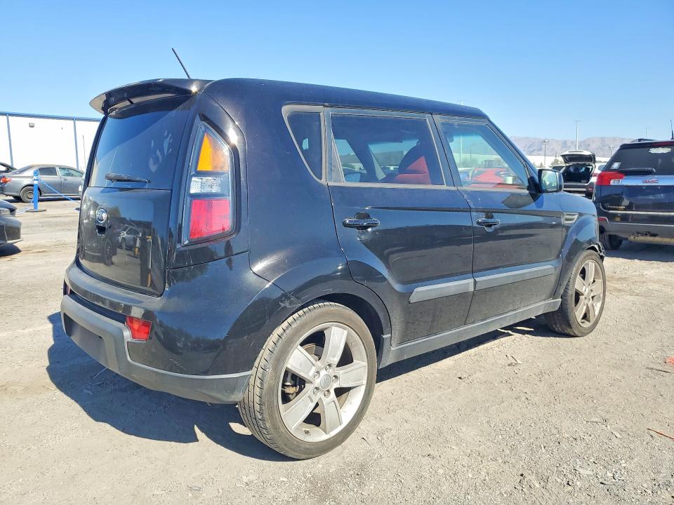 Продаж на аукціоні авто 2011 Kia Soul, vin: KNDJT2A22B7274320, номер лоту: 63598616