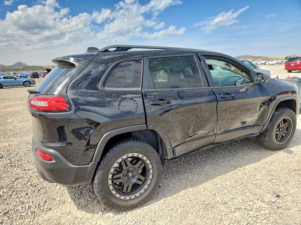 2018 Jeep Cherokee მანქანა იყიდება აუქციონზე, vin: 1C4PJMJX0JD502726, აუქციონის ნომერი: 67028466