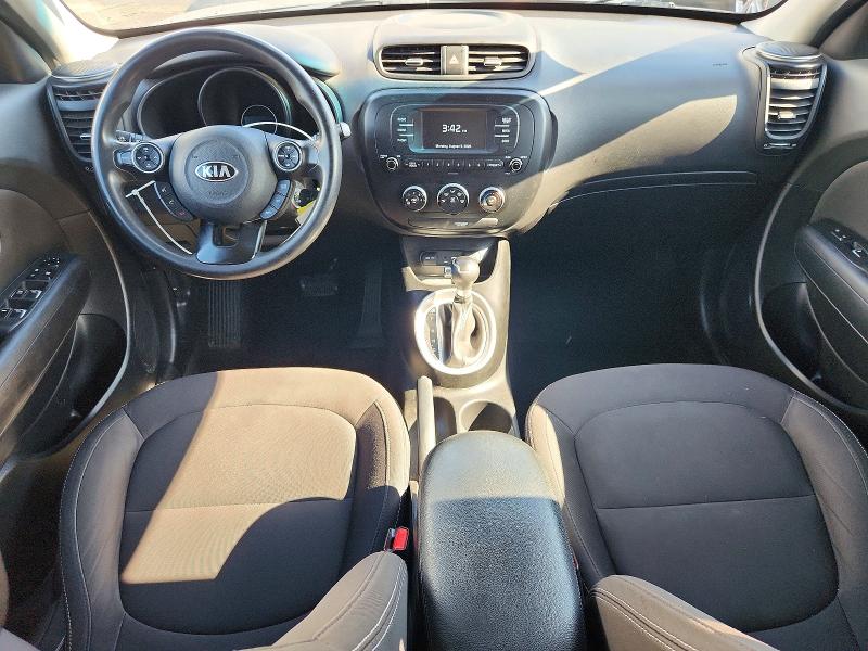 63930006 :رقم المزاد ، KNDJN2A22J7592110 vin ، 2018 Kia Soul مزاد بيع