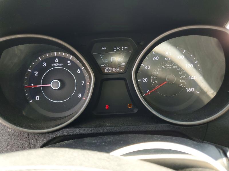 2015 Hyundai Elantra მანქანა იყიდება აუქციონზე, vin: KMHDH4AE6FU240260, აუქციონის ნომერი: 64699276