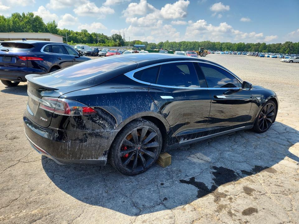 Aukcja sprzedaży 2015 Tesla Model S, vin: 5YJSA1H47FF083200, numer aukcji: 63656836