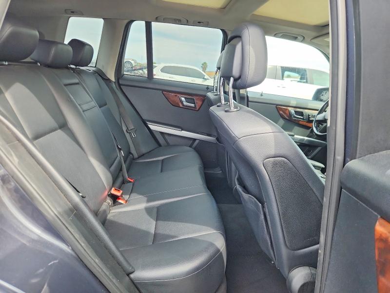 67020036 :رقم المزاد ، WDCGG8HB0BF663321 vin ، 2011 Mercedes-benz Glk مزاد بيع
