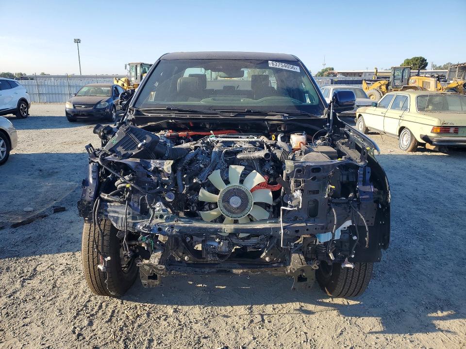 Продаж на аукціоні авто 2025 Toyota Tundra, vin: 5TFNC5DB5SX100689, номер лоту: 63754056