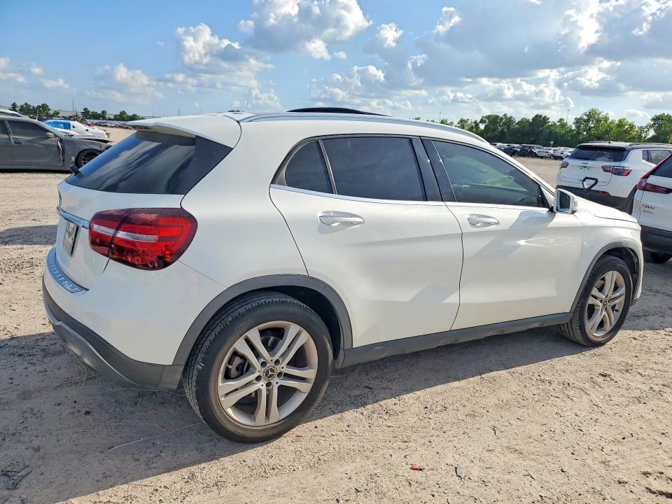 Продаж на аукціоні авто 2019 Mercedes-benz Gla, vin: WDCTG4EB3KU009596, номер лоту: 64602186