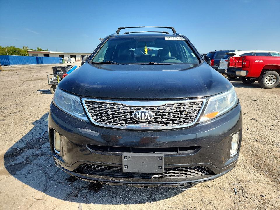 Продажа на аукционе авто 2015 Kia Sorento, vin: 5XYKWDA77FG608739, номер лота: 66721906
