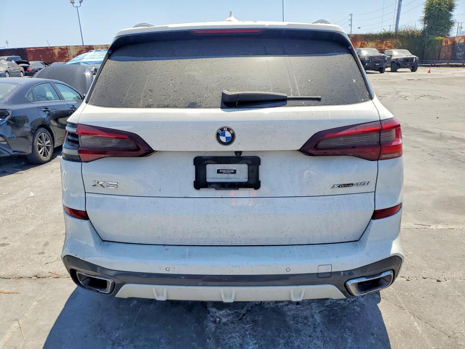 2023 Bmw X5 მანქანა იყიდება აუქციონზე, vin: 5UXCR6C06P9R80422, აუქციონის ნომერი: 64303166