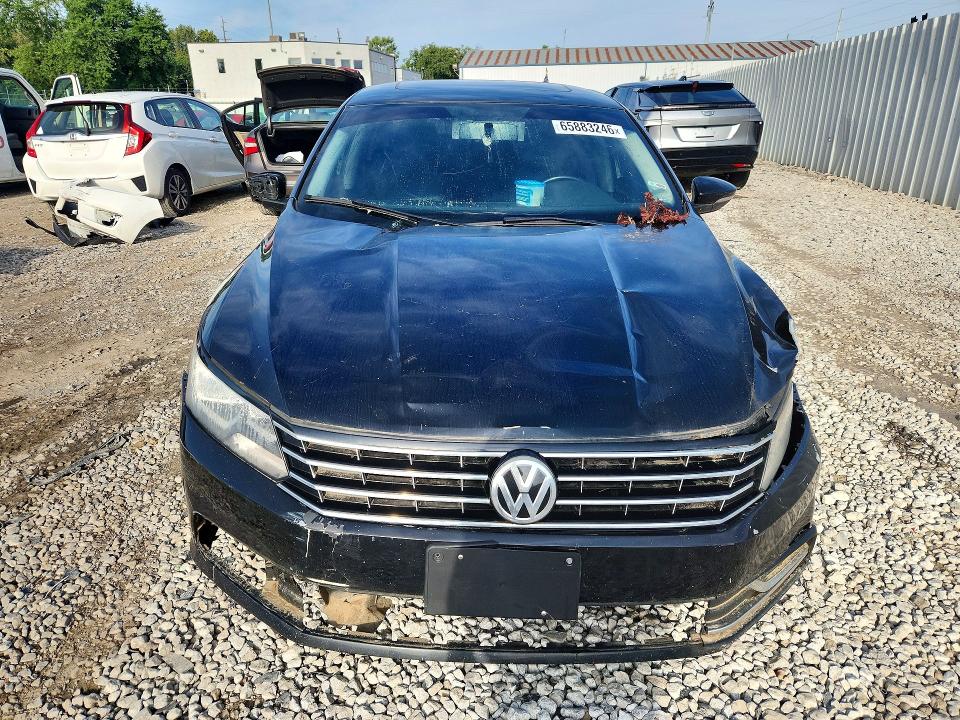 65883246 :رقم المزاد ، 1VWBT7A36GC010121 vin ، 2016 Volkswagen Passat مزاد بيع