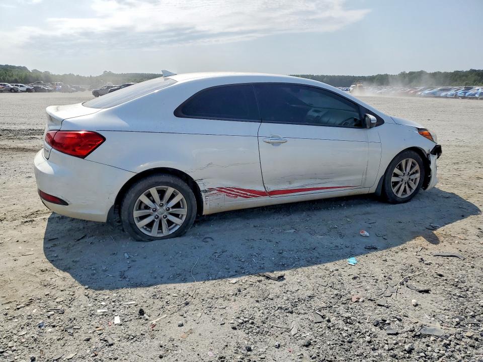 64577746 :رقم المزاد ، KNAFX6A81F5405578 vin ، 2015 Kia Forte Koup مزاد بيع