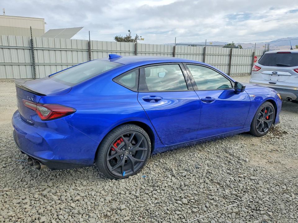 65396916 :رقم المزاد ، 19UUB7F95NA001920 vin ، 2022 Acura Tlx مزاد بيع