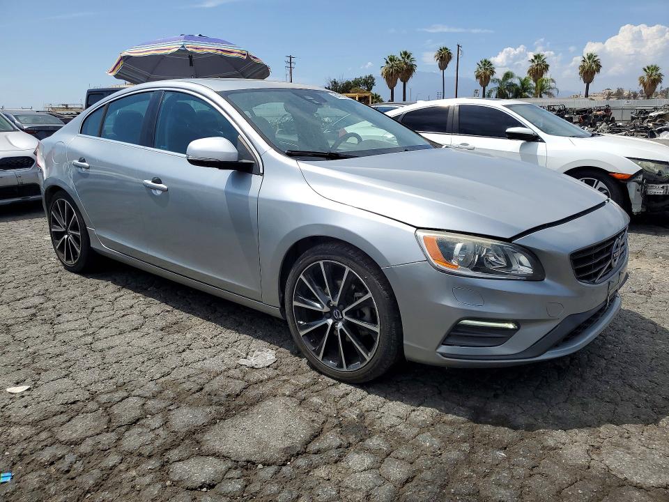 Продаж на аукціоні авто 2017 Volvo S60, vin: YV126MFL0H2438057, номер лоту: 64756146