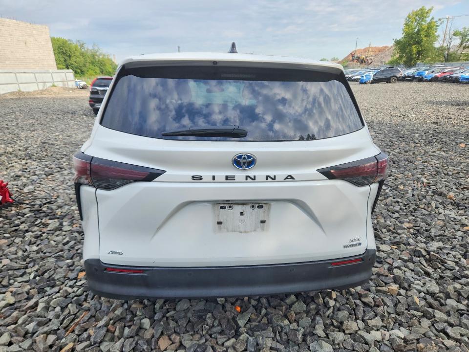 Продаж на аукціоні авто 2024 Toyota Sienna, vin: 5TDYSKFC4RS135101, номер лоту: 67006796