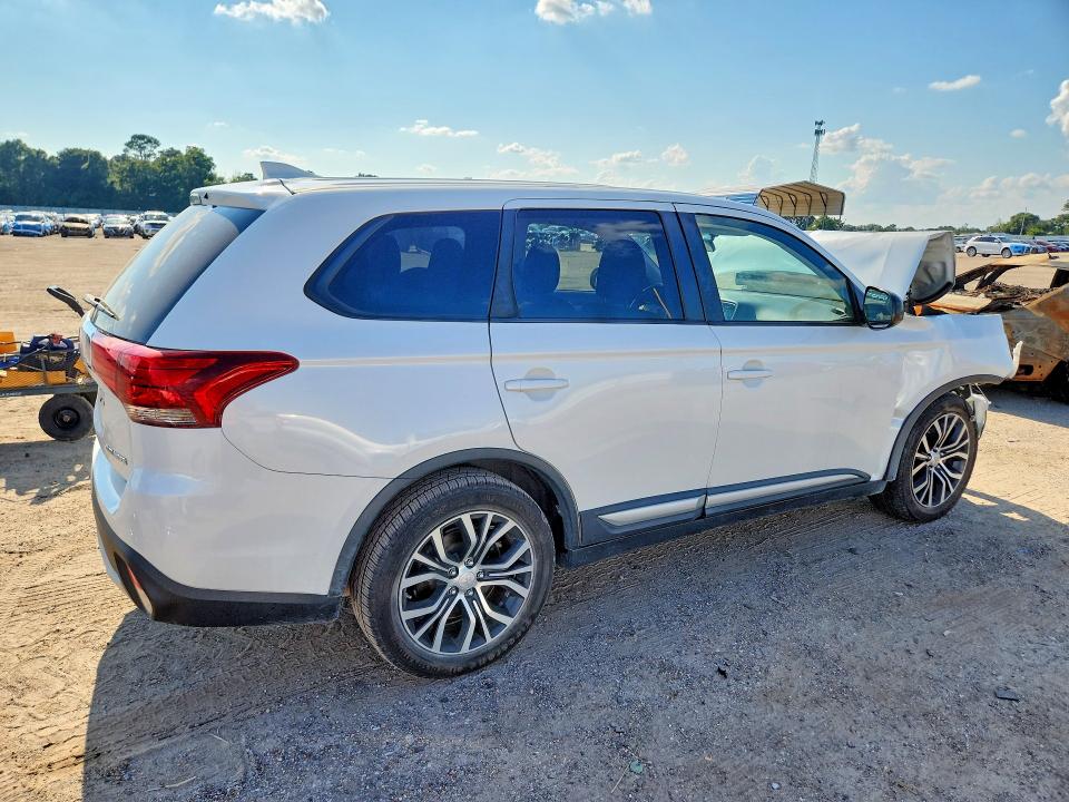 Продажа на аукционе авто 2017 Mitsubishi Outlander, vin: JA4AD2A36HZ038637, номер лота: 63787366
