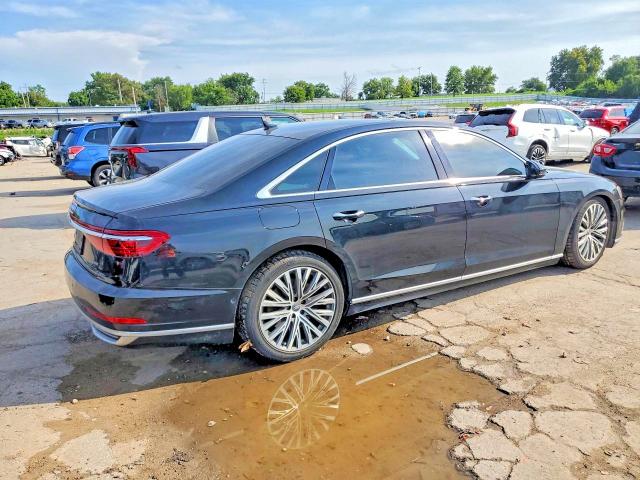 64499446 :رقم المزاد ، WAU8DAF83KN002791 vin ، 2019 Audi A8 مزاد بيع