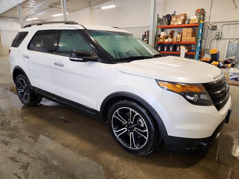 64269066 :رقم المزاد ، 1FM5K8GT1EGA43822 vin ، 2014 Ford Explorer مزاد بيع