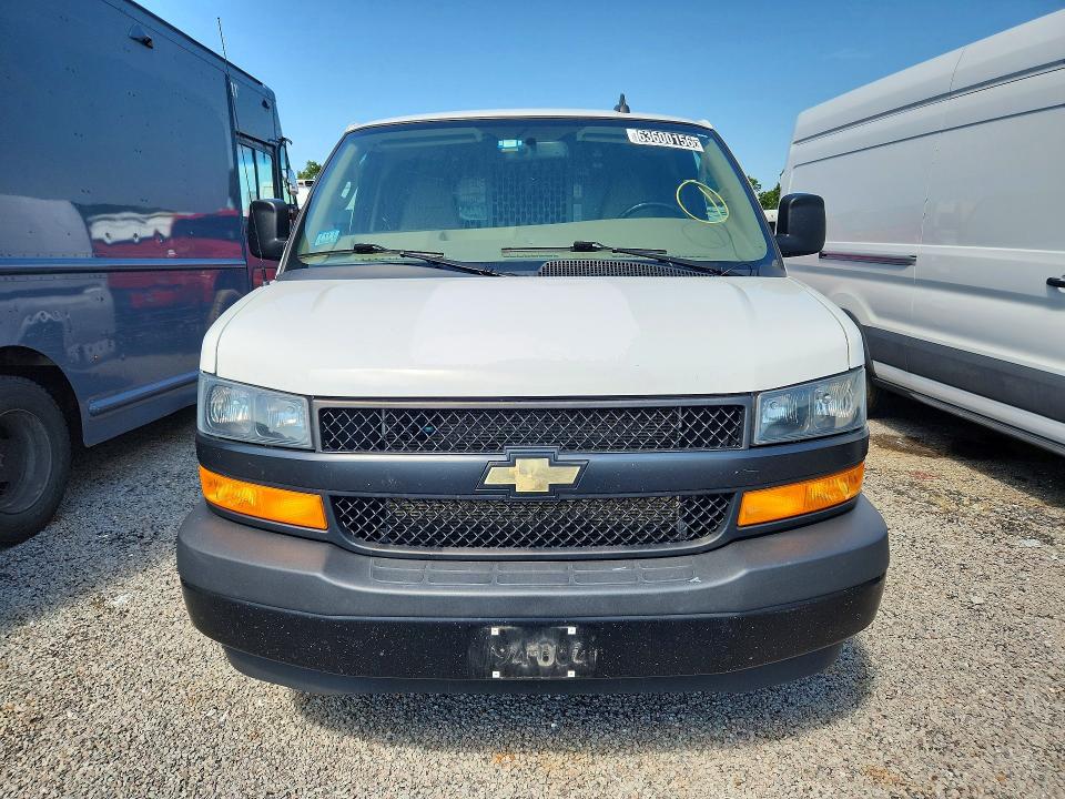 63600156 :رقم المزاد ، 1GCZGGFP4N1251783 vin ، 2022 Chevrolet Express G3500 مزاد بيع