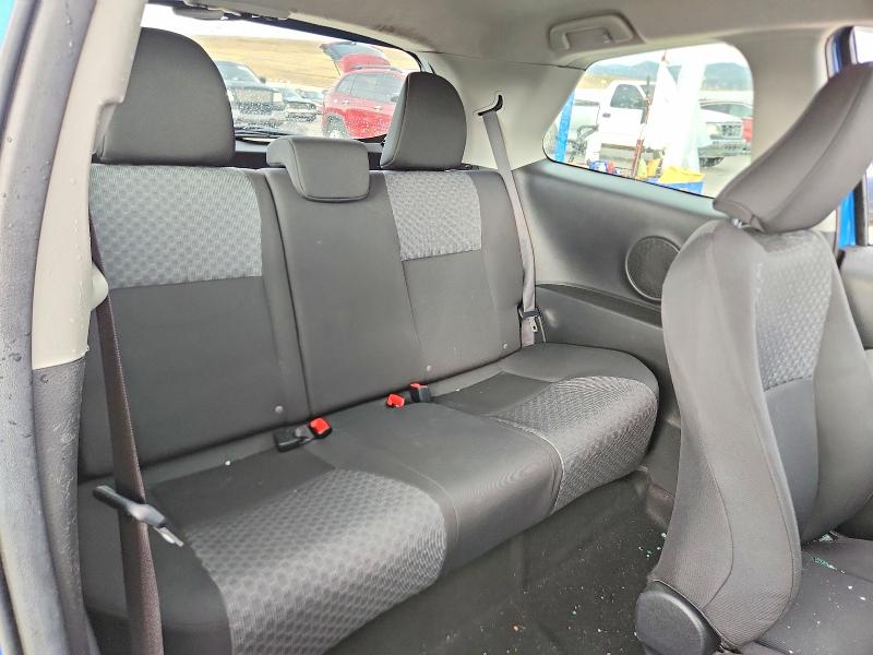 Продажа на аукционе авто 2015 Toyota Yaris, vin: VNKJTUD32FA044132, номер лота: 64808026