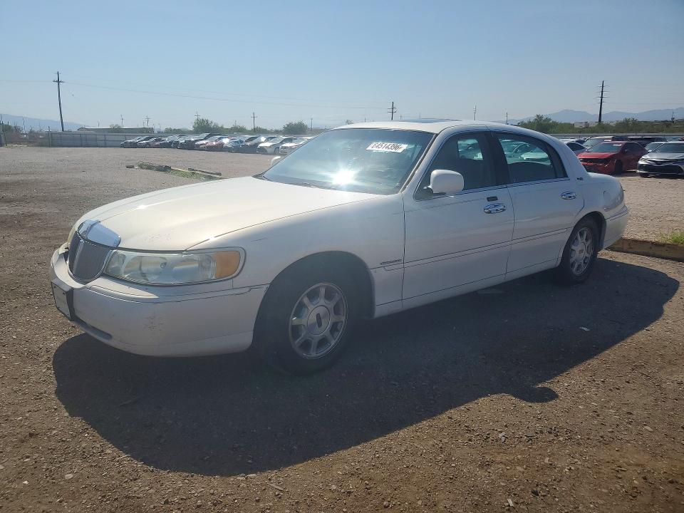 Aukcja sprzedaży 2001 Lincoln Town Car, vin: 1LNHM82W31Y715490, numer aukcji: 64514396