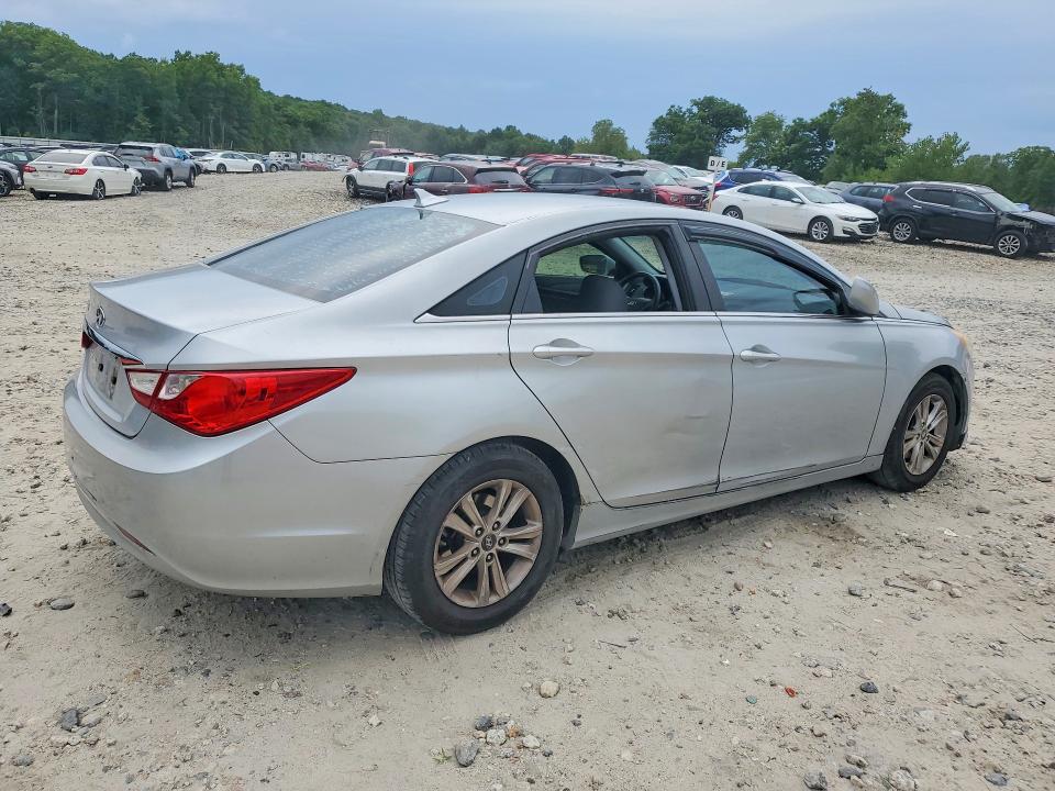 66099376 :رقم المزاد ، 5NPEB4AC5BH017155 vin ، 2011 Hyundai Sonata مزاد بيع