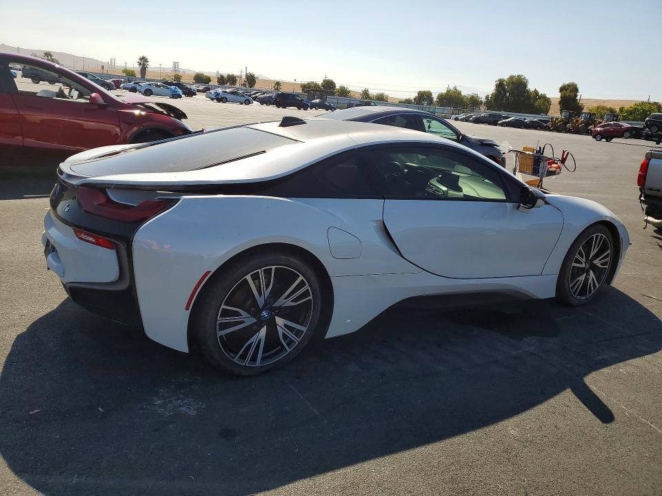 Продажа на аукционе авто 2016 Bmw I8, vin: WBY2Z2C58GV675365, номер лота: 64632426