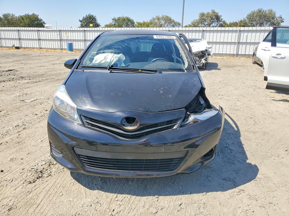 64857906 :رقم المزاد ، JTDKTUD37ED573585 vin ، 2014 Toyota Yaris مزاد بيع