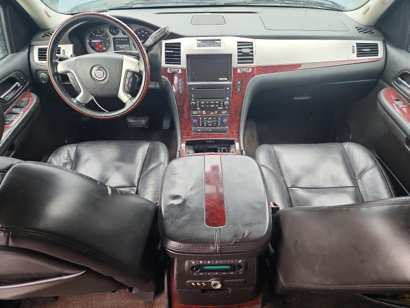 Продаж на аукціоні авто 2008 Cadillac Escalade, vin: 1GYFK63878R262348, номер лоту: 64244826