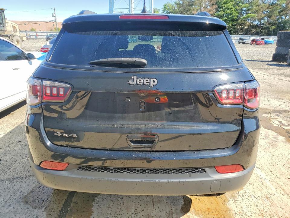 2021 Jeep Compass მანქანა იყიდება აუქციონზე, vin: 3C4NJDEB8MT568865, აუქციონის ნომერი: 63799266