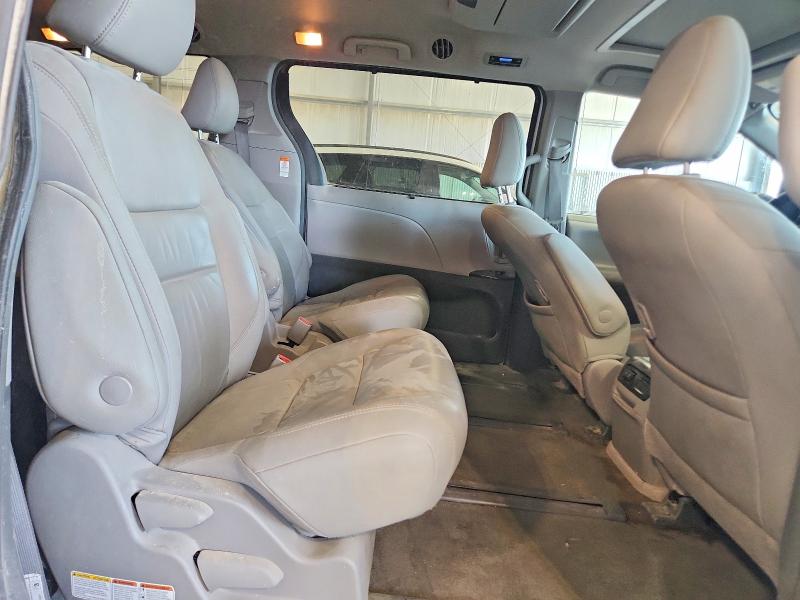 2018 Toyota Sienna მანქანა იყიდება აუქციონზე, vin: 5TDDZ3DC0JS196789, აუქციონის ნომერი: 64243846