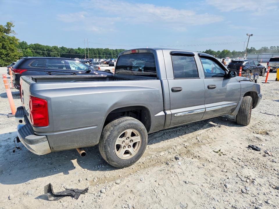 64678636 :رقم المزاد ، 1D7HE58N15S133093 vin ، 2005 Dodge Dakota مزاد بيع
