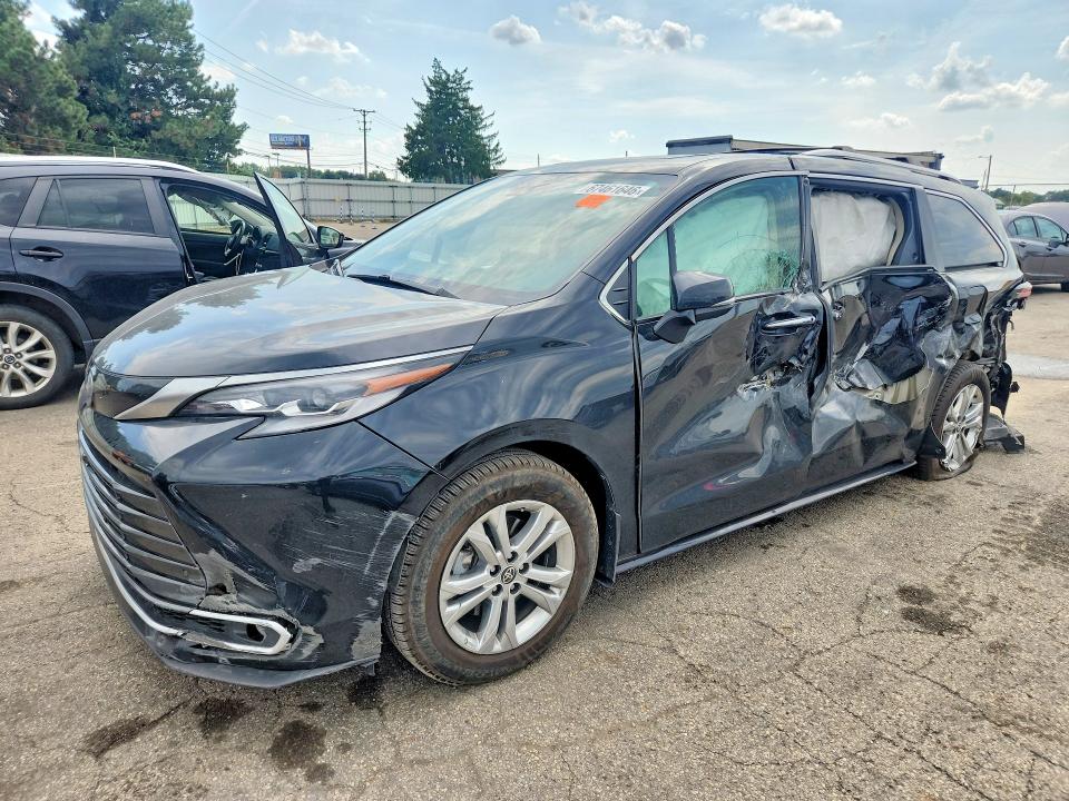 Продажа на аукционе авто 2022 Toyota Sienna, vin: 5TDESKFC2NS067507, номер лота: 67461646