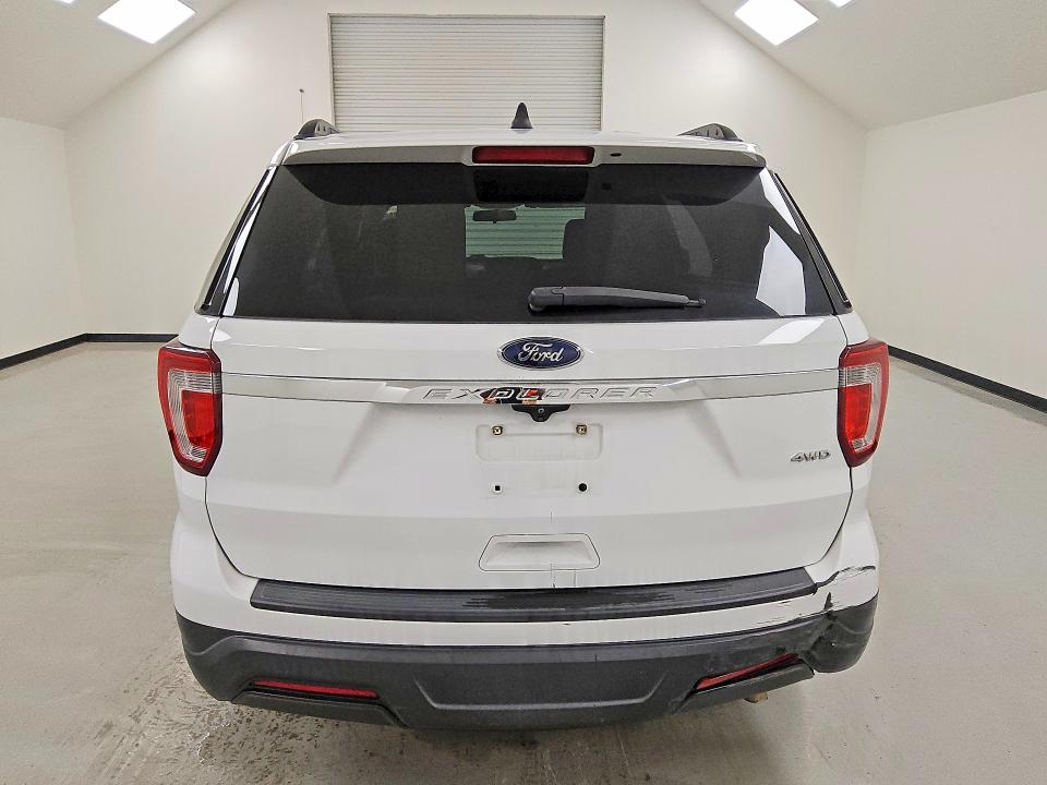 63882346 :رقم المزاد ، 1FM5K8B84JGB13262 vin ، 2018 Ford Explorer مزاد بيع
