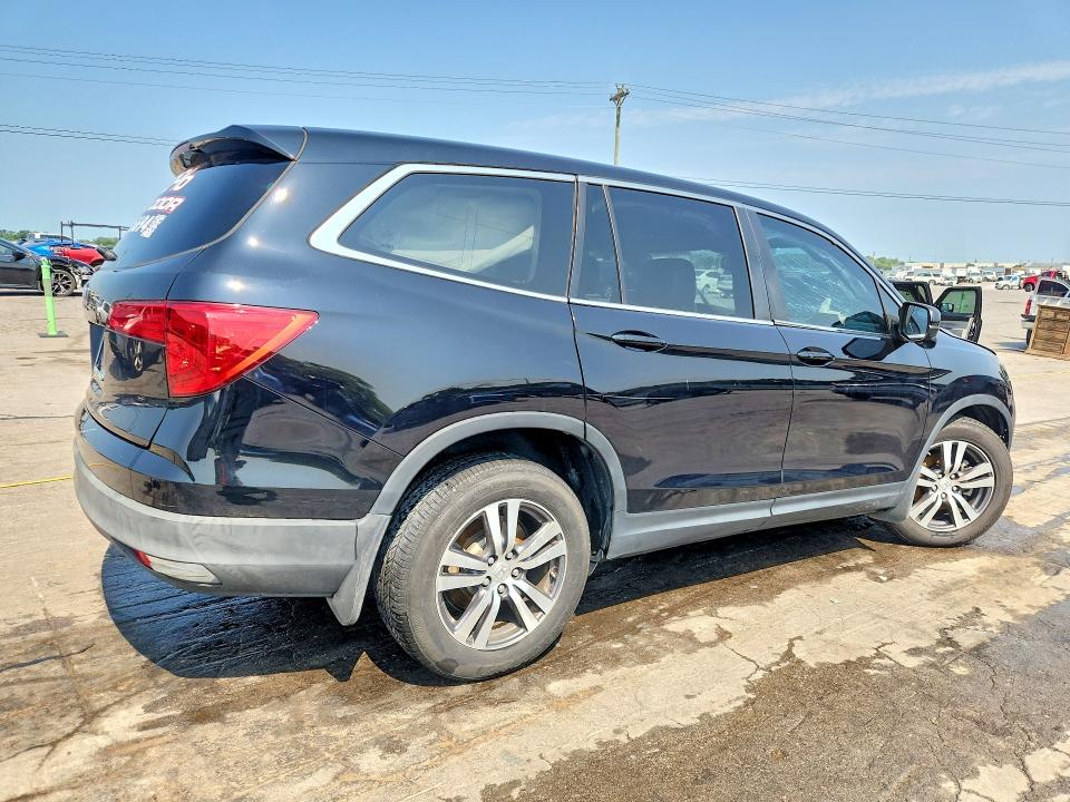 Продаж на аукціоні авто 2017 Honda Pilot, vin: 5FNYF5H50HB012709, номер лоту: 63896386