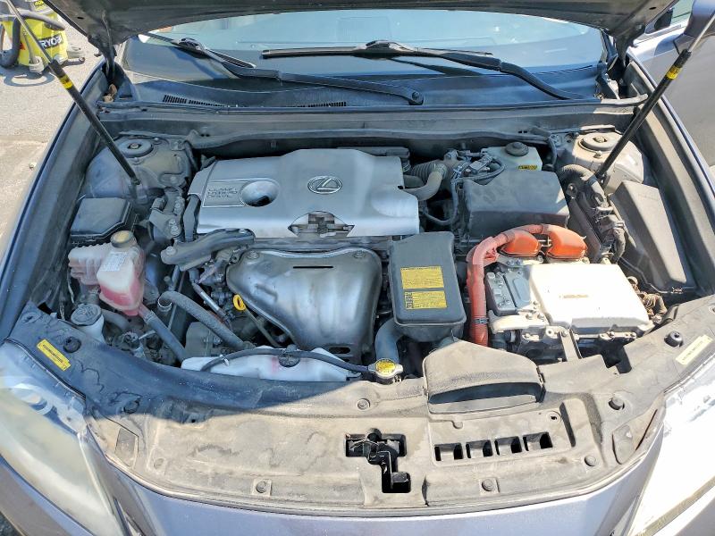 63880056 :رقم المزاد ، JTHBW1GG8D2030209 vin ، 2013 Lexus Es مزاد بيع