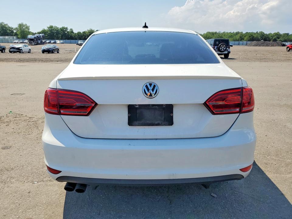 Продажа на аукционе авто 2014 Volkswagen Jetta, vin: 3VW5T7AJ8EM370952, номер лота: 63775626