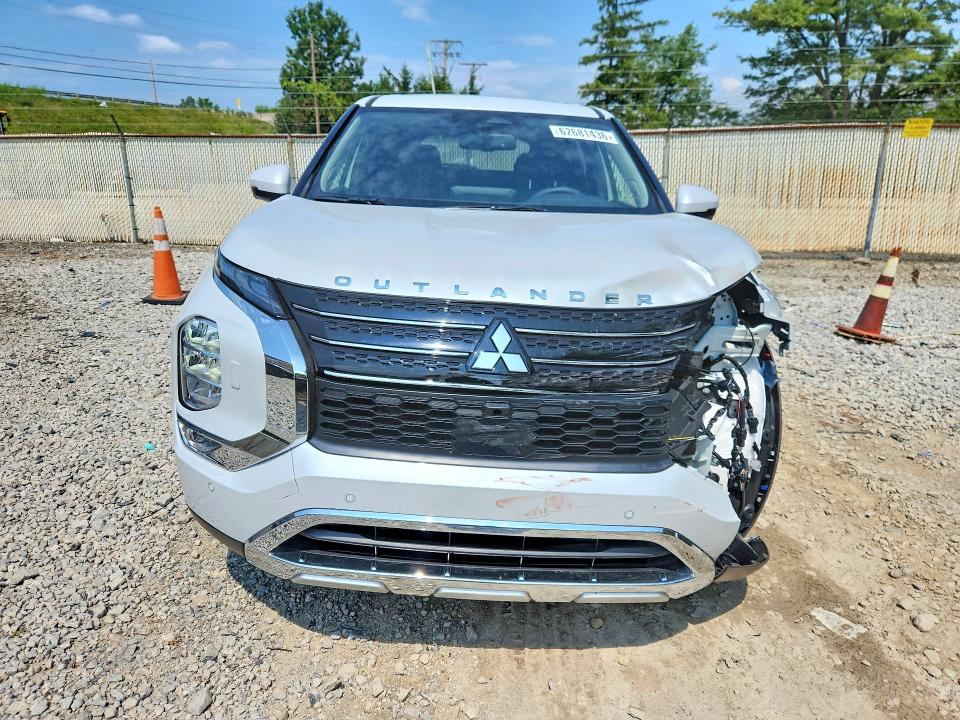 Продаж на аукціоні авто 2025 Mitsubishi Outlander, vin: JA4T5VA92SZ054868, номер лоту: 62681436