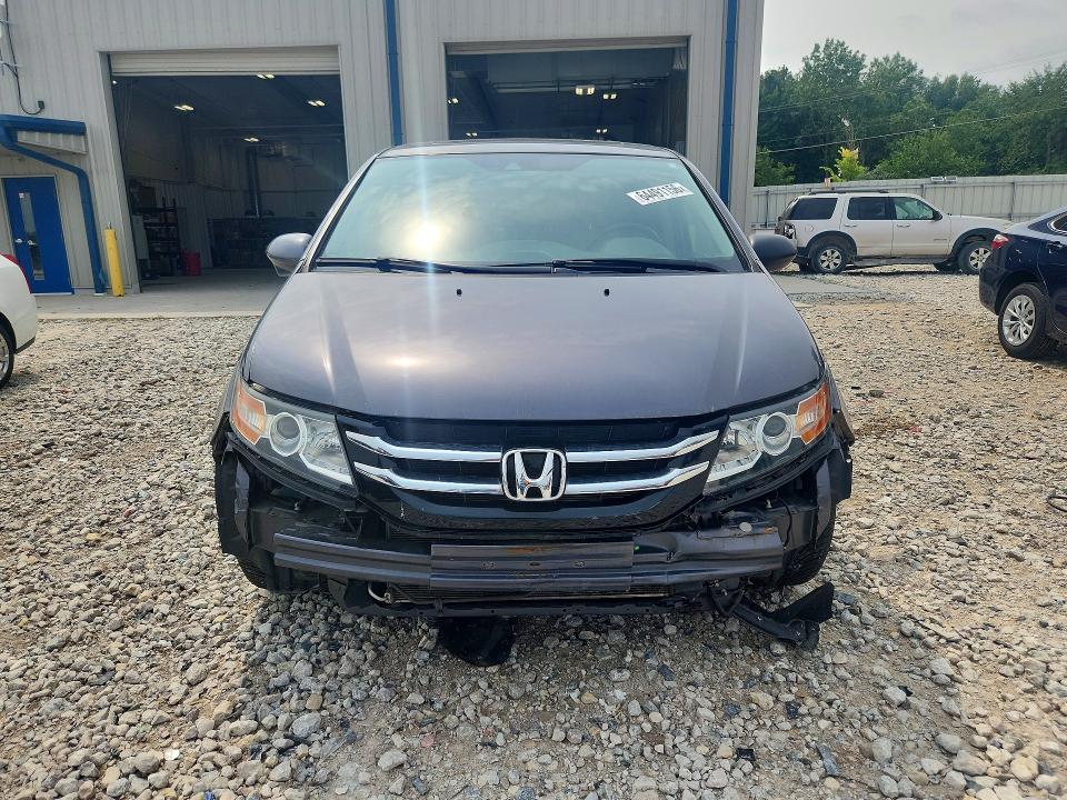 64491156 :رقم المزاد ، 5FNRL5H62FB060389 vin ، 2015 Honda Odyssey مزاد بيع