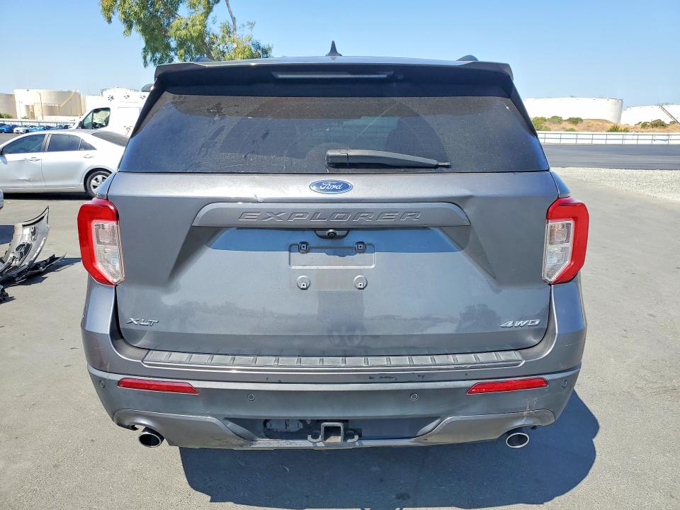63733756 :رقم المزاد ، 1FMSK8DHXNGB02837 vin ، 2022 Ford Explorer مزاد بيع