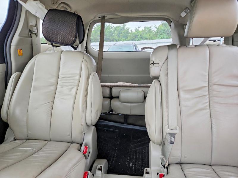 Продаж на аукціоні авто 2011 Toyota Sienna, vin: 5TDYK3DC7BS172030, номер лоту: 59881806